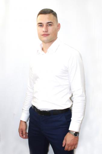 Дмитрий Калинин